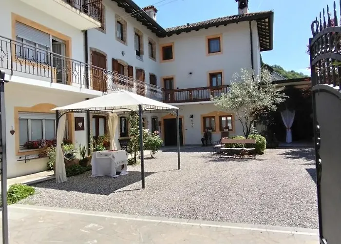 Corte Dei Molini Bed & Breakfast 3*